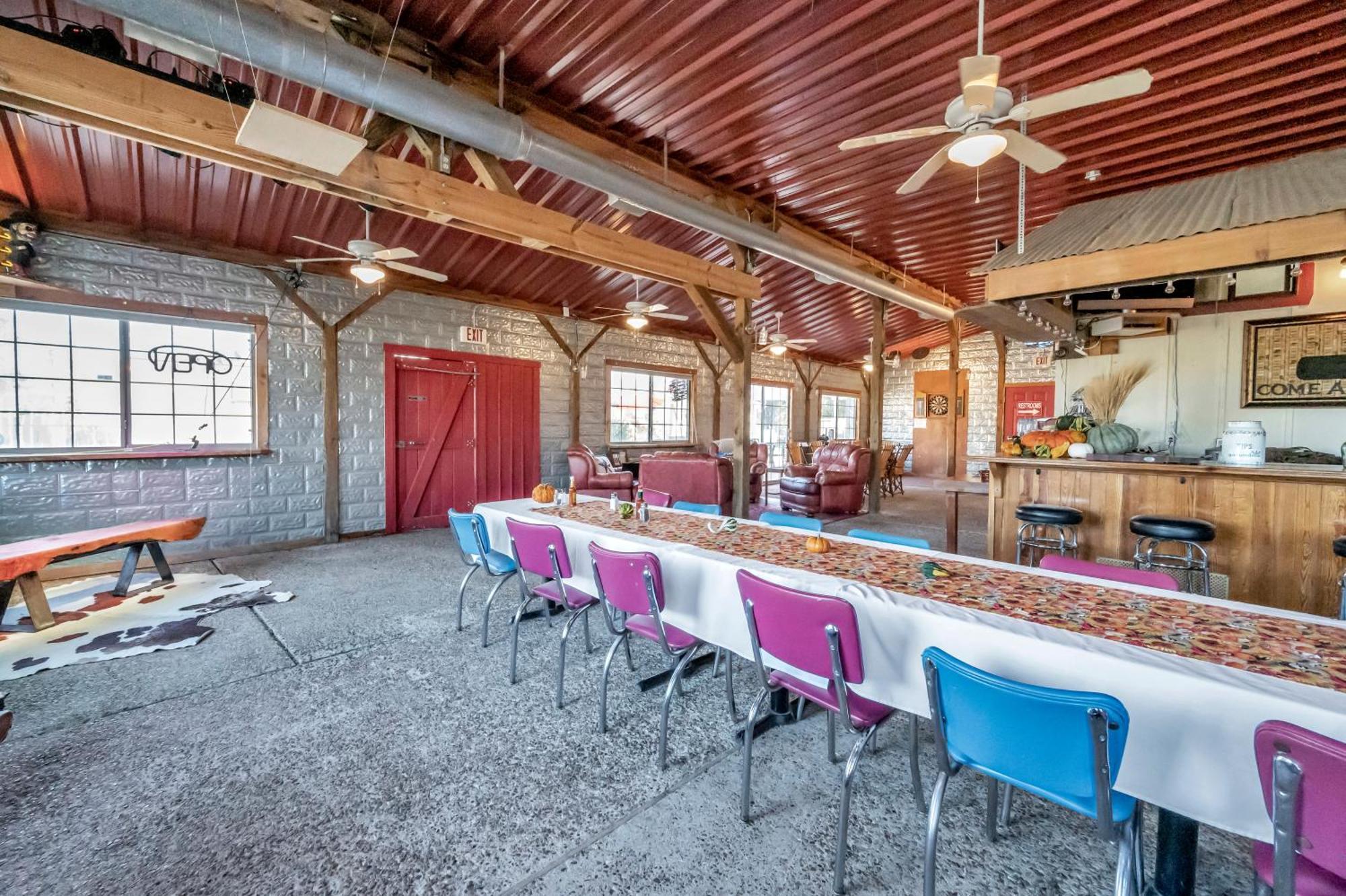 Full Moon Inn Фредериксбург Екстериор снимка